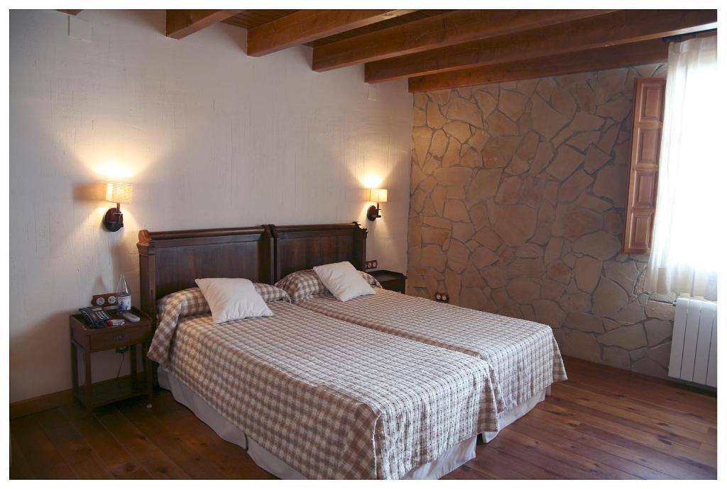 Tierras De Moya Otel Los Huertos Oda fotoğraf